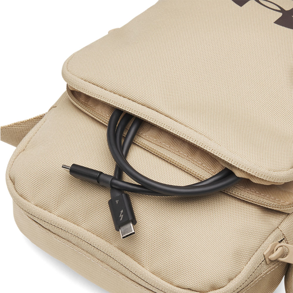 Under Armour Essential Lite Crossbody image number null